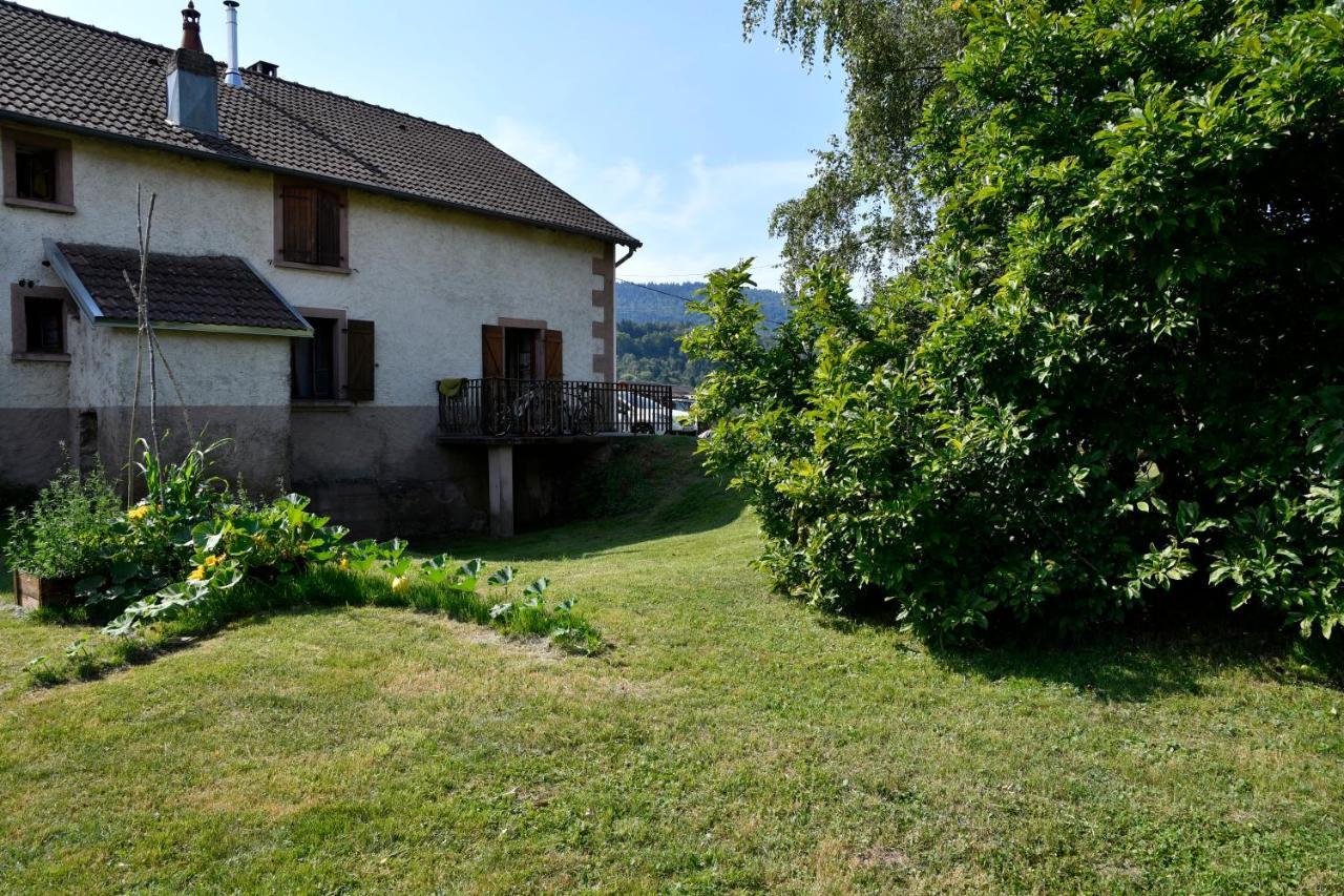Ferme De Ma Grand-Mere Le Haut-du-Them Екстер'єр фото