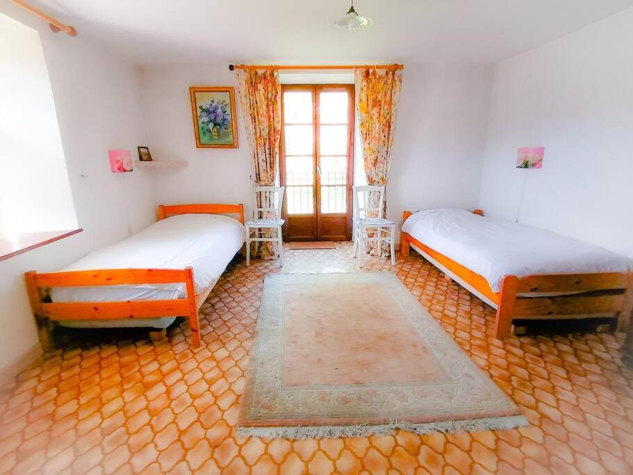 Ferme De Ma Grand-Mere Le Haut-du-Them Екстер'єр фото